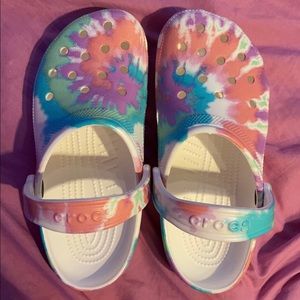 TIE DYE CROCS NEVER WORN
